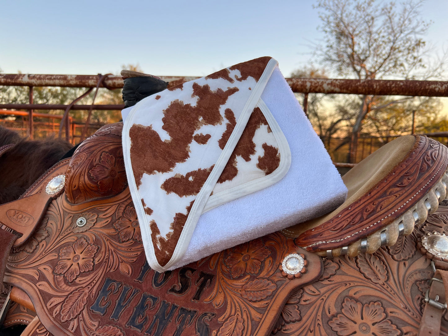 Cowhide Hooded Bamboo Towel and Washcloth Set