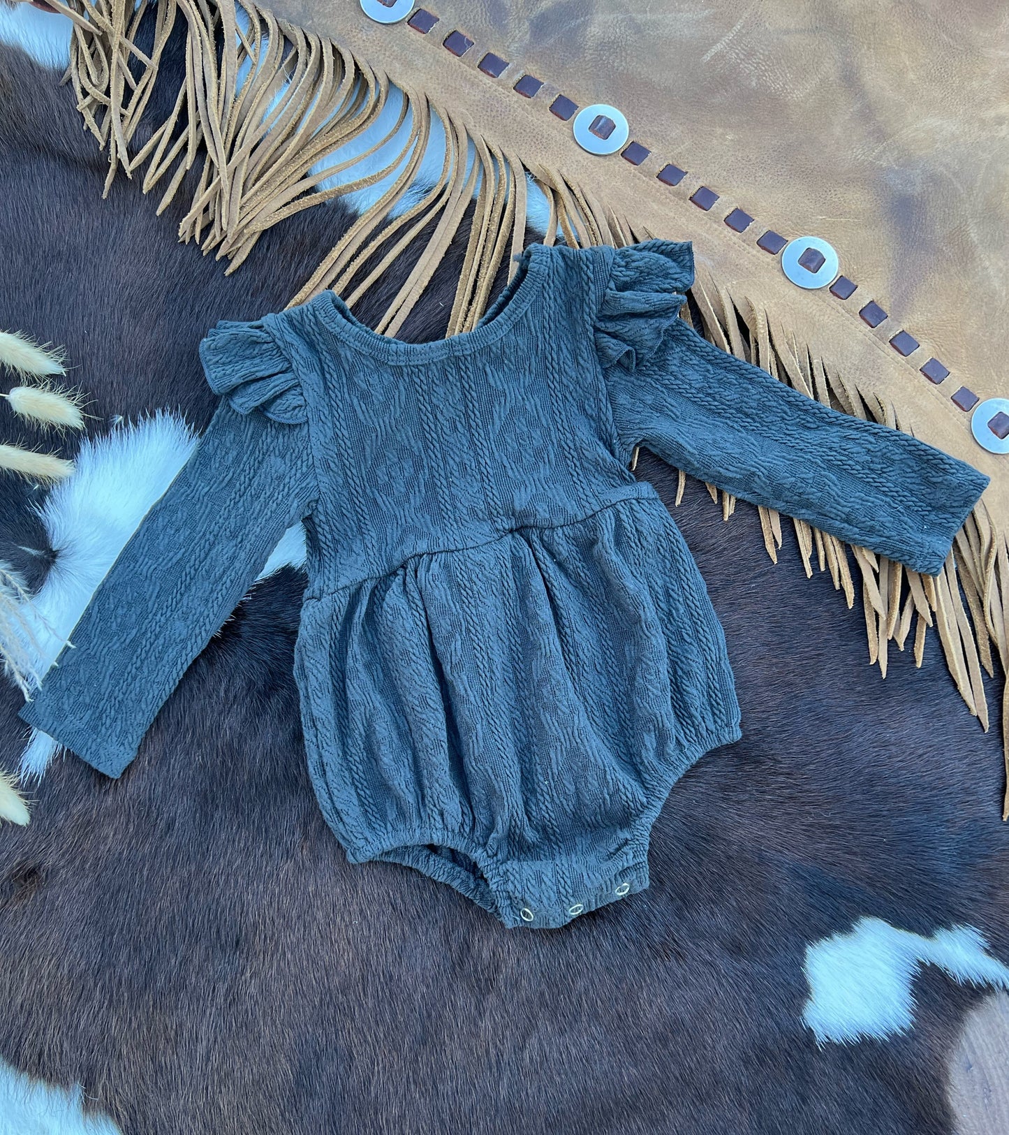 Rhodes Bubble Shorty Romper - Dark Gray Cable